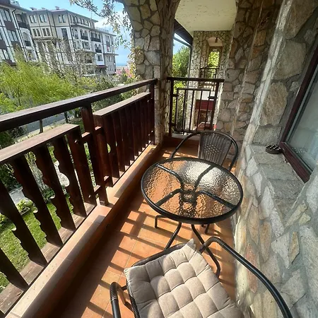 Apartament домелреал етъра 3 *